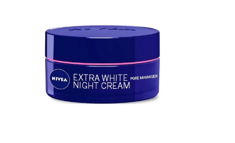 kem dưỡng ẩm ban đêm cho da dầu Nivea Extra White Night Cream Pore Minimiser
