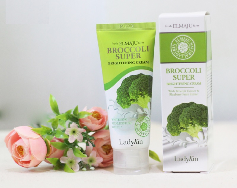 kem dưỡng ẩm giá bình dân Broccoli Super Brightening Cream Bông Cải 60ml